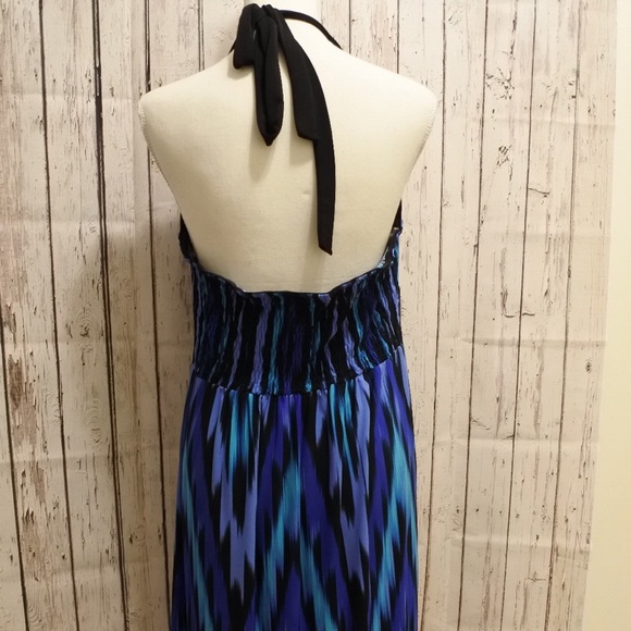 Beautiful Blue and Black Summer Dress - Picture 2 of 5